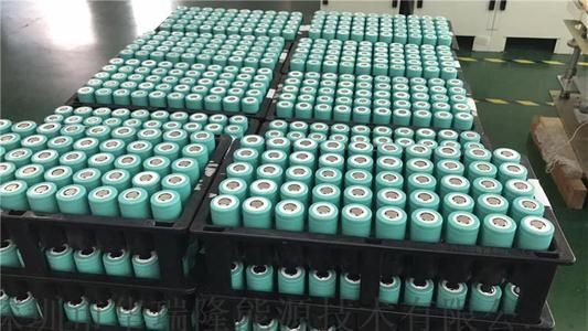 鋰電池保護(hù)電路原理、功能及特性分析